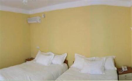 Monte-Nelly Hotel Bucarest Extérieur photo