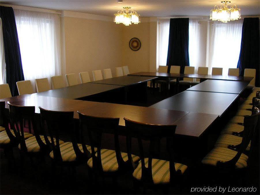 Monte-Nelly Hotel Bucarest Extérieur photo