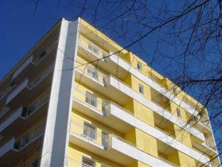 Monte-Nelly Hotel Bucarest Extérieur photo