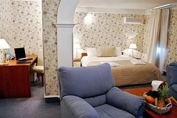 Monte-Nelly Hotel Bucarest Extérieur photo